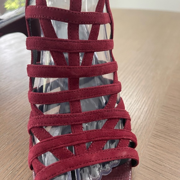 Franco Sarto Cage Sandal Burgundy Suede Size 7 - Picture 4 of 9